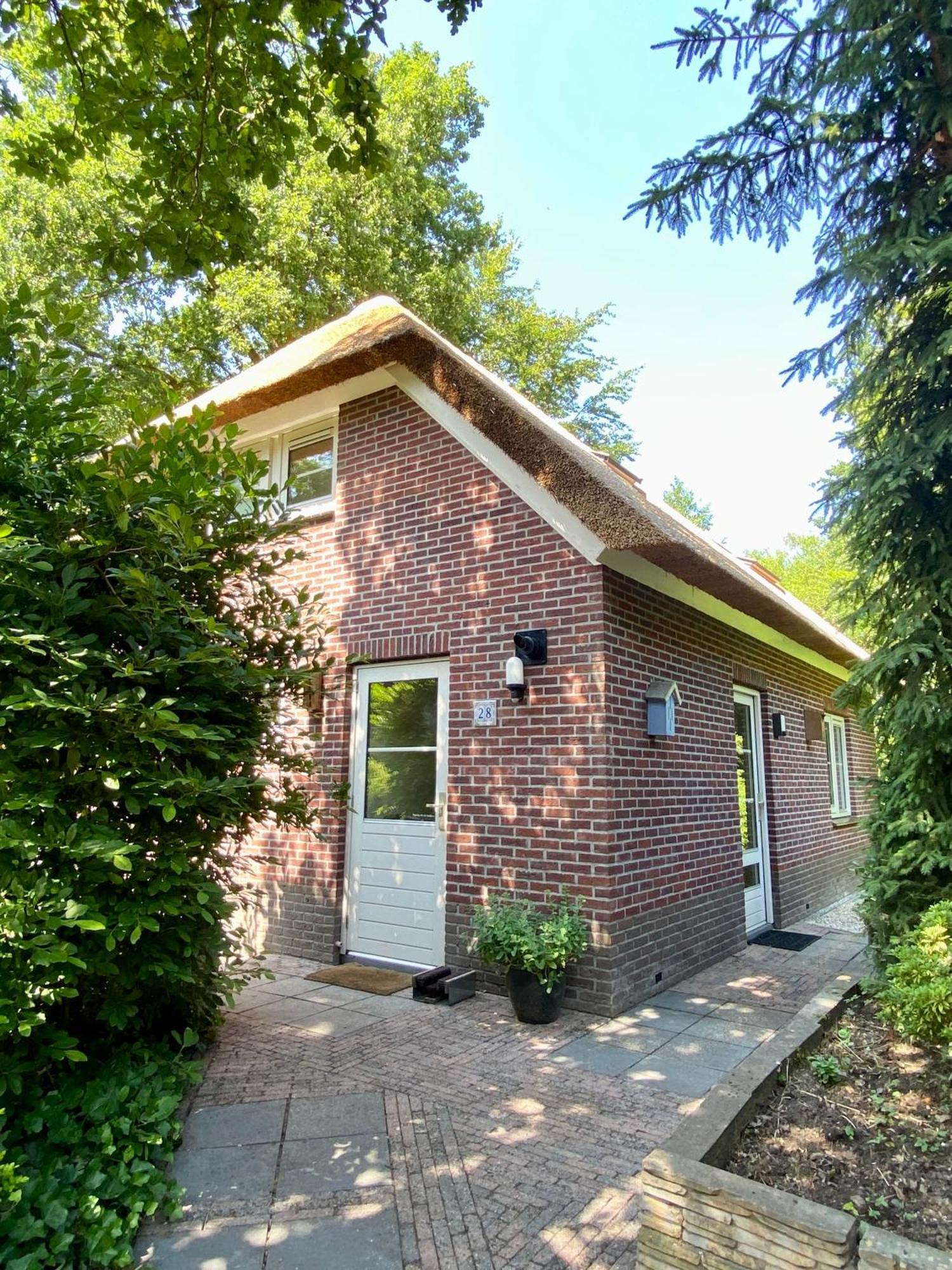 Huisje Aan De Bosrand - Veluwe Epe Exterior photo