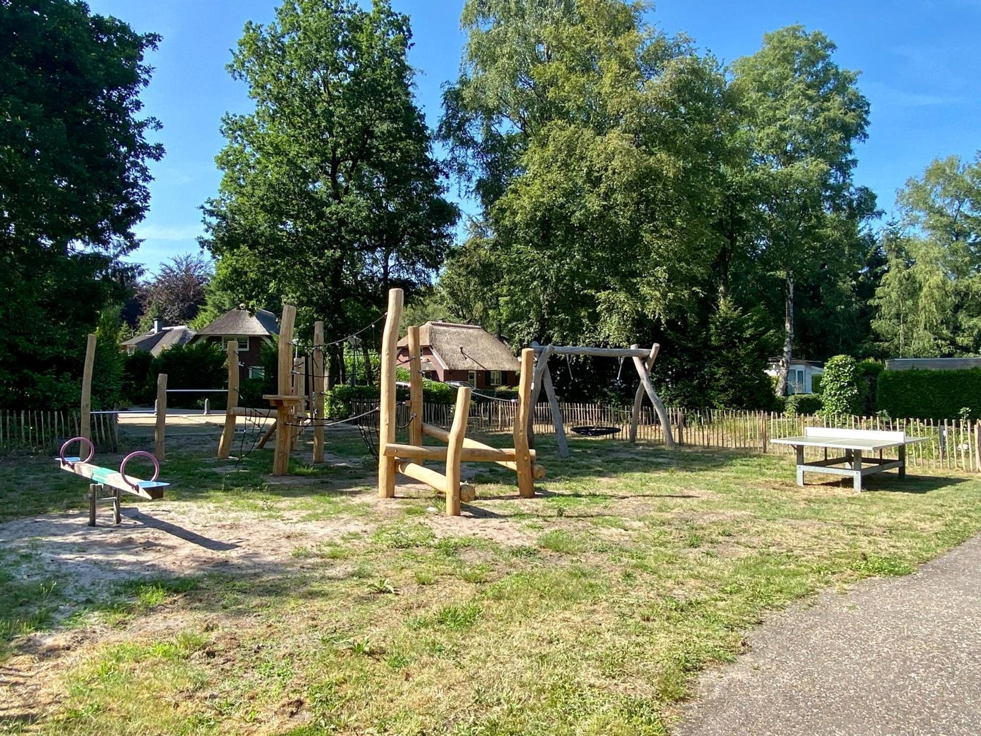 Huisje Aan De Bosrand - Veluwe Epe Exterior photo
